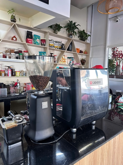 lắp đặt máy pha chế