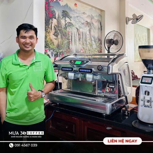 máy pha cà phê bán tự động